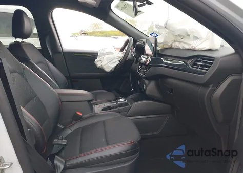 2026 Ford Escape St-Line из США, поврежденный, VIN 1FMCU0MN6TUA10029